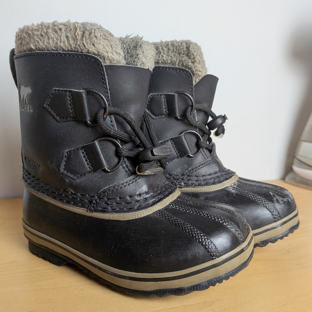 SOREL Kid Winter Boots Waterproof Size 10 Black Color
